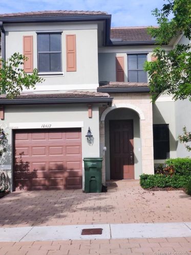 10417 32nd Ln, Hialeah, FL 33018