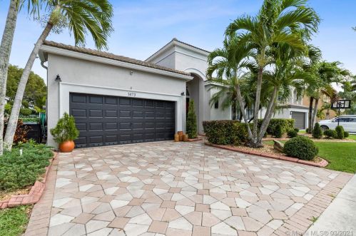 1473 167th Ave, Hollywood, FL 33027-1419