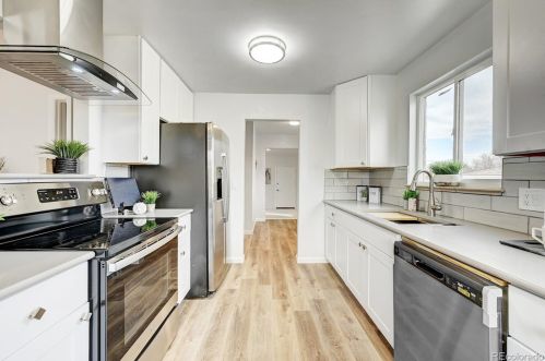 1695 Clay St, Denver CO 80219-5547 exterior