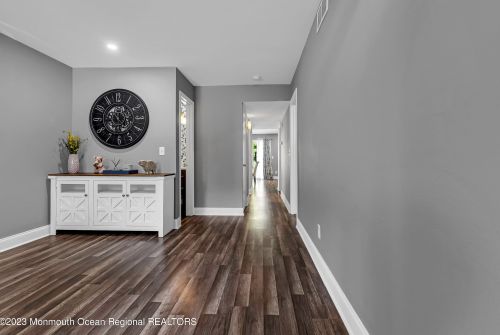 18 Woodmere Ct, East Freehold NJ  07728-4016 exterior