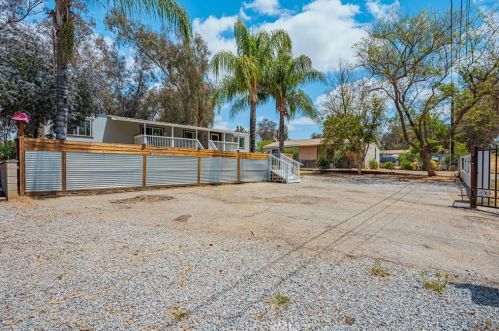 18318 Eucalyptus Ave, Lake Elsinore CA  92532-2084 exterior