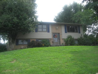 7765 Cranley Rd, Powell, TN 37849-3783
