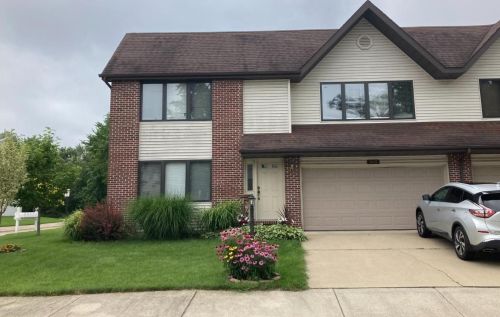 1802 Regent St, Valpo, IN 46383-3884