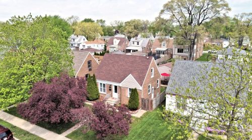 909 175th St, Hammond, IN 46324-2723