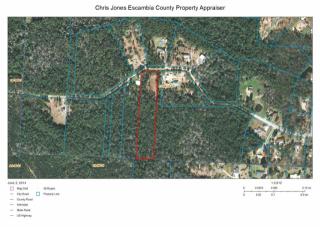 1731 Chippendale Rd, Cantonment, FL 32533-9696