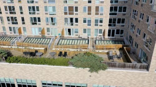 433 7th St, Minneapolis MN  55415-1626 exterior