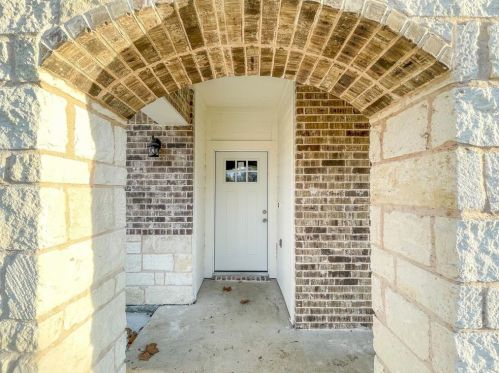 3424 Kellis St, Fort Worth, TX 76119-5721