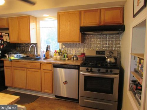 812 Pennbrook Ave, Lansdale PA  19446-3941 exterior