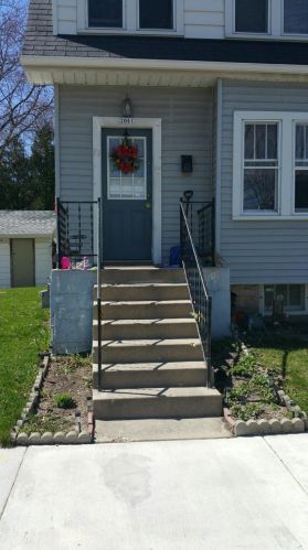 2061 62nd St, Milwaukee WI  53219-1423 exterior