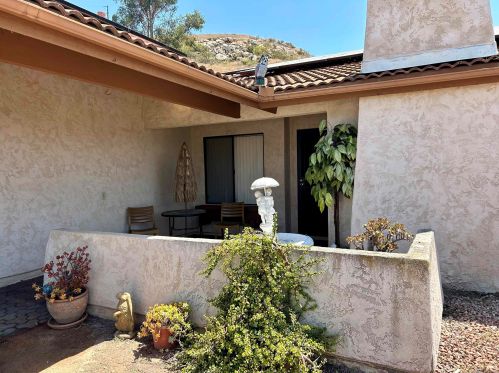 9627 Ramsgate Way, Santee CA  92071-2808 exterior