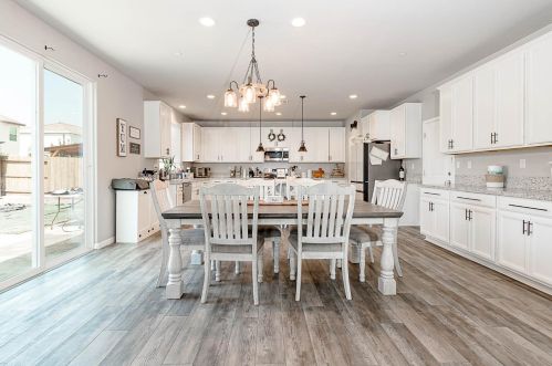 473 Aldrich Ave, Livingston CA  95334-9130 exterior