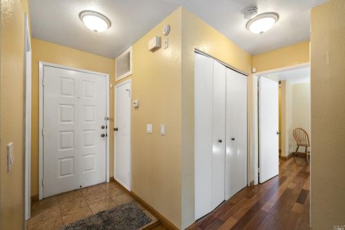 2694 Westberry Dr, Santa Rosa CA  95403-7209 exterior