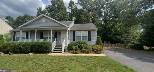3212 Lancaster Ring Rd, Fredericksburg VA  22408-7723 exterior