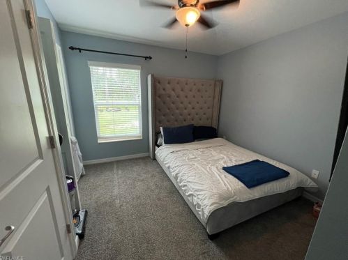4733 10th Ave, Naples FL  34117-9144 exterior