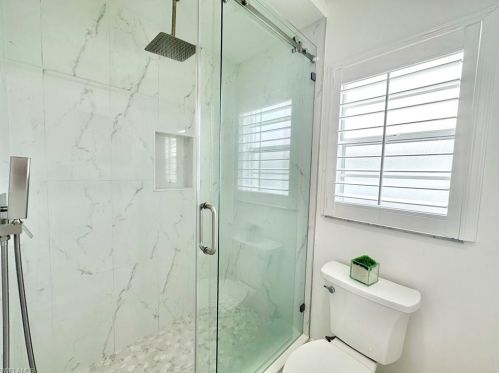 568 95th Ave, Naples FL  34108-2453 exterior