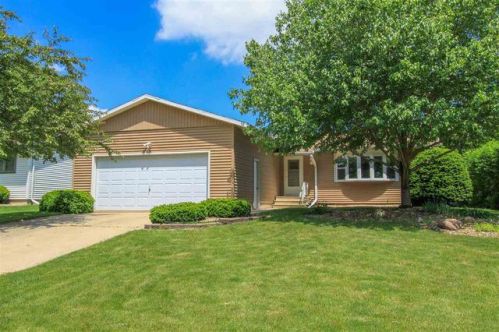110 Haines Ave, Waterloo, IA 50701-5117