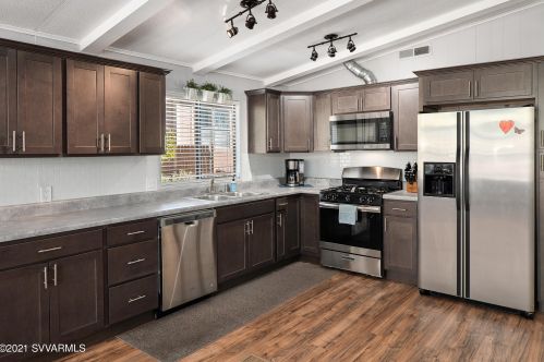 30 Buena Vista Ln, Sedona, AZ 86336-5467