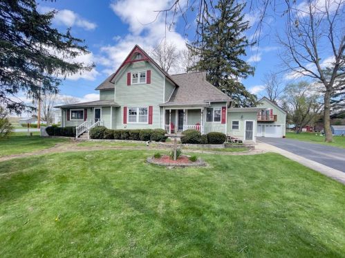 101 Mckinley St, Kouts, IN 46347-9602