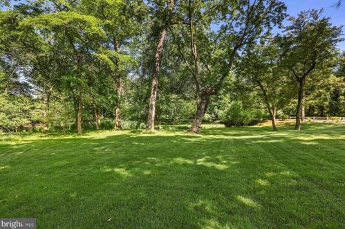 568 Countess Dr, Yardley PA 19067-4616 exterior