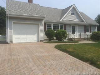 77 Tracy Dr, Manchester, CT 06042-2324