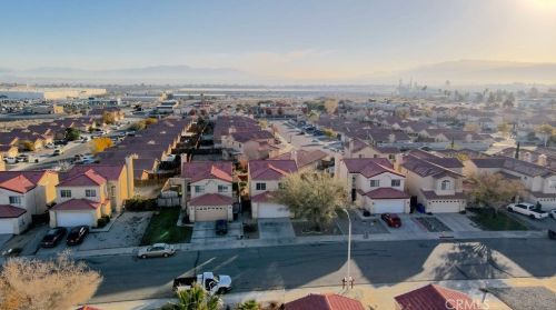 12799 Appian Ave, Victorville, CA 92395-8529