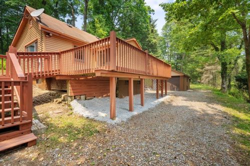 149 William Penn Trl, Chalk Hill, PA