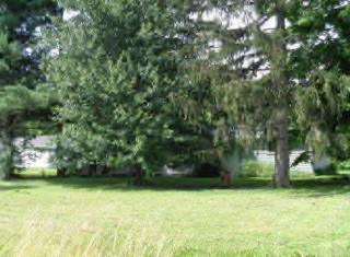4045 Charles Dr, Brunswick, OH 44212-4007