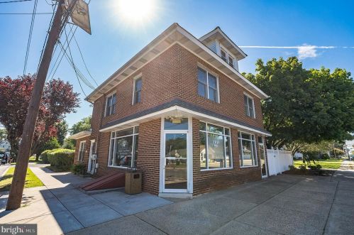 1085 Delsea Dr, West Deptford, NJ 08093-1644