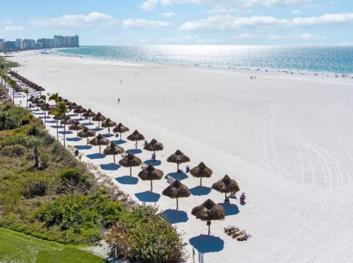 440 Seaview Ct, Marco Island FL  34145-2617 exterior