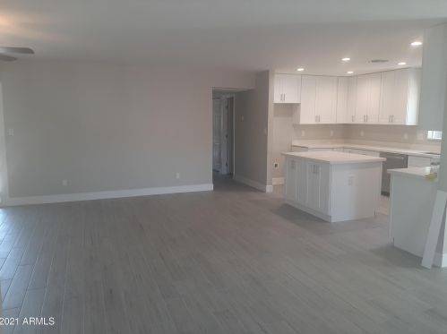 974 85th St, Scottsdale AZ  85257-4563 exterior