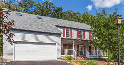 1496 Oak Trail Ct, Herndon, VA 20170-3664