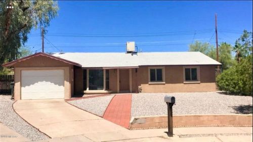 2732 Gwain Pl, Tucson, AZ 85713-4532