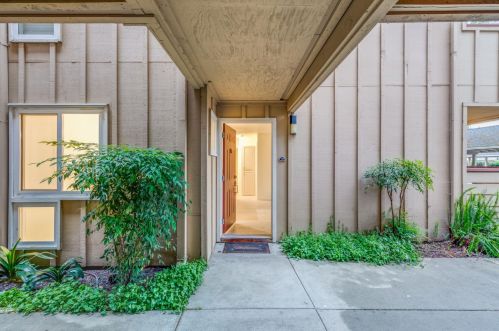 131 Monte Verano Ct, San Jose, CA 95116-2657