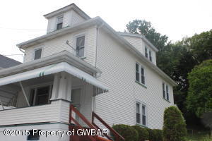 639 Lee St, Larksville, PA 18651-1026