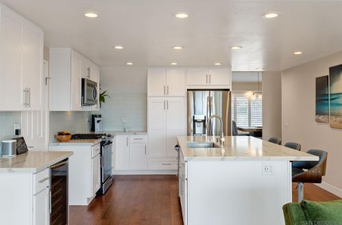 3136 Geronimo Ave, San Diego CA 92117-6244 exterior