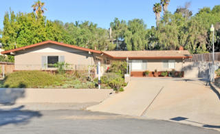 305 Zada Ln, Vista, CA 92084-5646