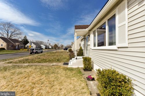 1102 Cumberland Ave, West Deptford NJ  08096-3041 exterior