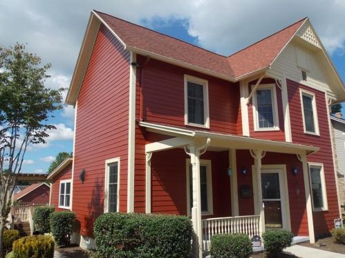 315 Church St, Ligonier, PA 15658-1411