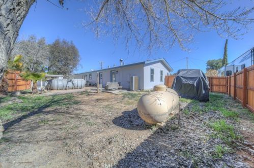 28185 Lindell Rd, Lake Elsinore CA  92532-7348 exterior