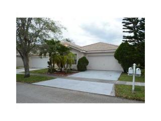 18048 30th Ct, Hollywood FL  33029-5510 exterior