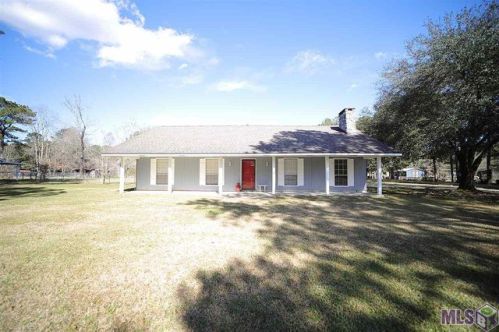 16153 Peairs Rd, Pride, LA 70770-9766
