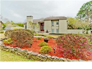 1613 Sugar Creek Dr, Mobile, AL 36695-2729