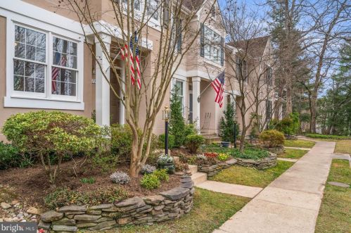 11272 Fairwind Way, Herndon, VA 20190-4245