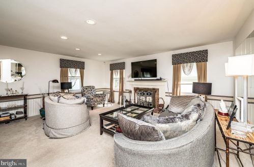 57 Toledo Ln, Willingboro NJ  08046-3743 exterior