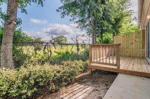 961 Aussi Ct, Tarpon Springs FL  34689 exterior