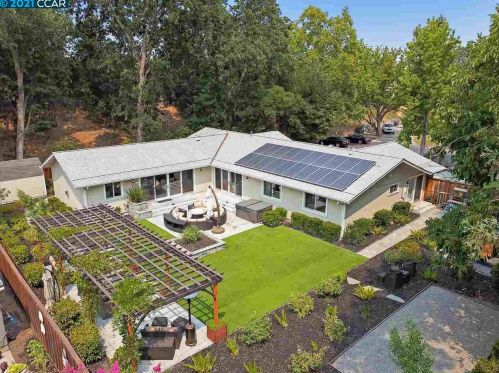 80 Willow Dr, Danville CA  94526-3517 exterior