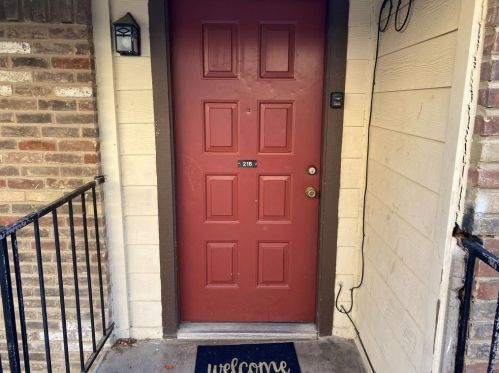 1810 Garrett Ave, Dallas TX  75206-7551 exterior