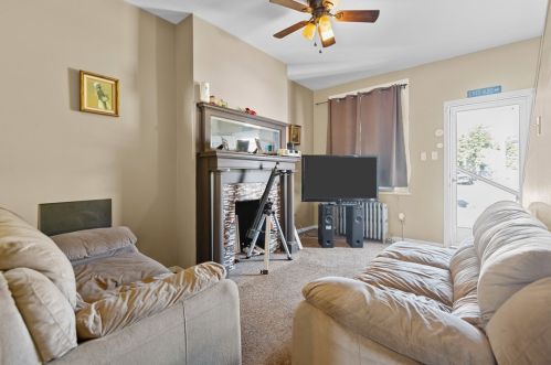 605 Melrose Ave, Ambridge, PA 15003-2452