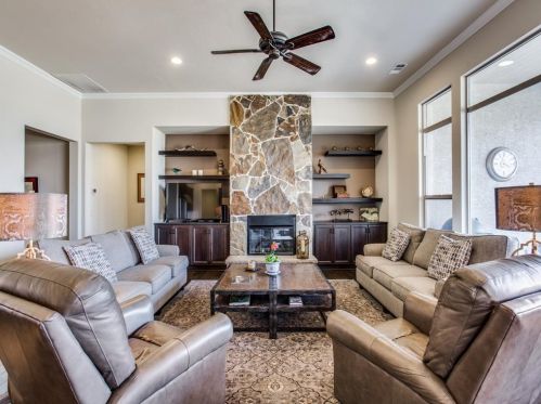 9624 Crestview Dr, Denton TX  76207-6771 exterior