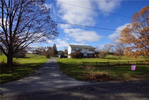 14401 Teachout Rd, Sterling, NY 13156-3218
